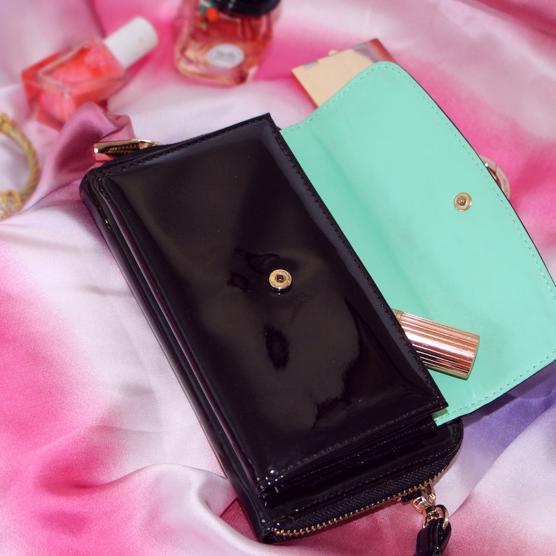 Farzana's Fannypack